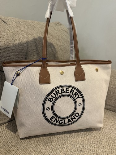 Burberry Tote Bag Medium Canvass Leather Lining MSRP: $1,550 Brand new w/ tags
