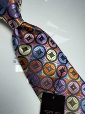 NWT VERSE 9 MULTI COLOR GEOMETRIC STYLE PRINT SILK DESIGNS NECK TIE & HANKY