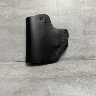 Desantis GunHide 77 Leather Holster