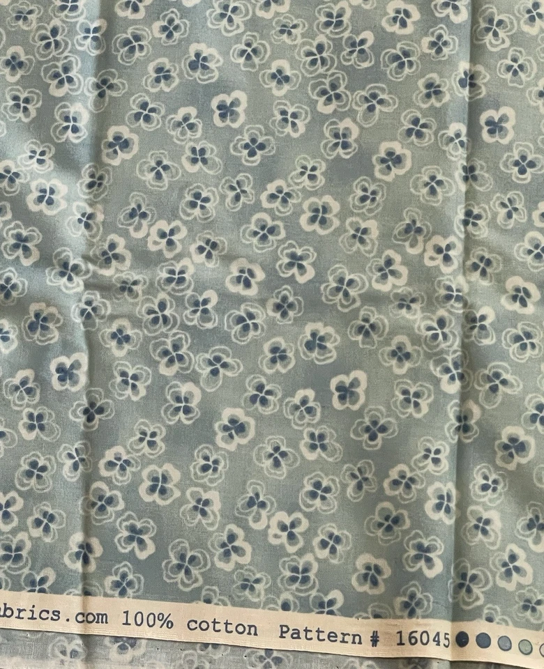 Boutique by Chez Moi for Moda Flora Circles on Green 23 Inches x 42 Inches Wide - Image 3 of 4