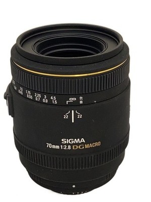 Sigma 70mm f/2.8 EX DG Macro Lens for Nikon F #0001