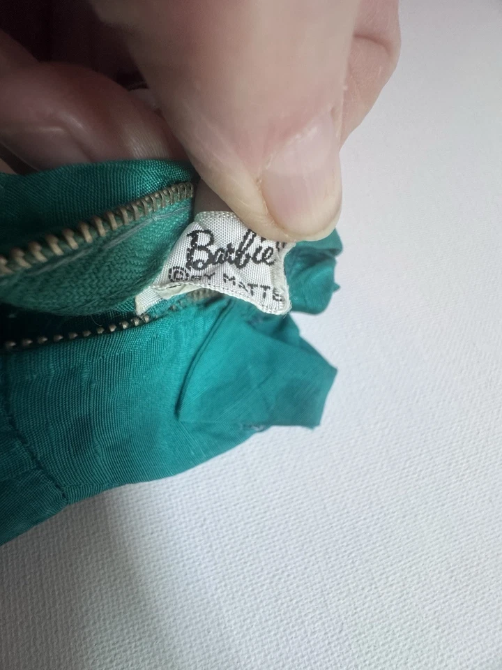 MUÑECA VINTAGE BARBIE DIFÍCIL DE ENCONTRAR VAINA DE SEDA JADE EXCELENTE ESTADO NO INCLUIDA Foto 4 de 4