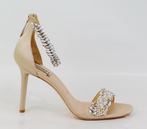 europe shoe size 42 to us