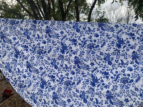 LE CLUNY FRENCH PROVENCE FLORAL COATED COTTON TABLECLOTH 67” across round