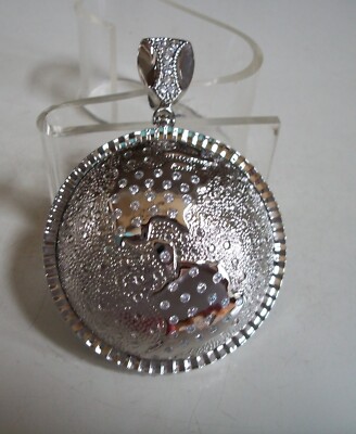 Men's Silver Finish World Map Globe Fashion Casual Hip Hop Charm