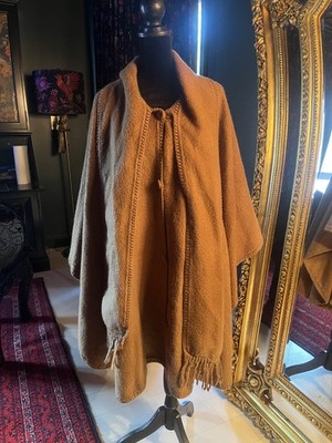 Alpaca Camargo Poncho Cape with Attached Scarf Made in Peru Brown Buttons