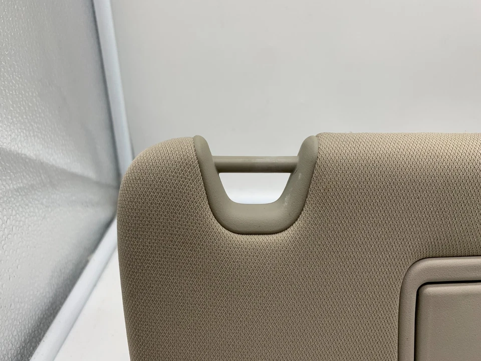 Parasol para pasajeros Lincoln MKZ 2007-2009 beige iluminado A03B40001 Foto 3 de 4