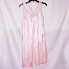 JC Penny Made in USA Vintage Women's Nightgown Small