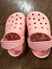 NEW Girl Toddler Clogs Size 5 Pink