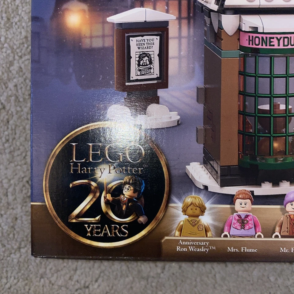 LEGO 76388 Harry Potter: Hogsmeade Village Visit - Brand New & Sealed - Image 3 of 4