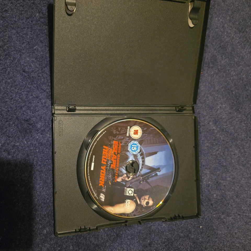 Escape From New York (DVD, 2008) - Image 3 of 3