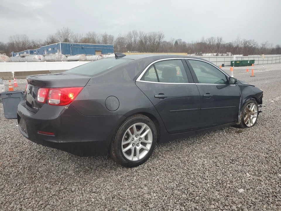 Conjunto de filtro de aire usado se adapta a: Chevrolet Malibu VIN 2015 1 cuarto dígito nuevo estilo Foto 3 de 4