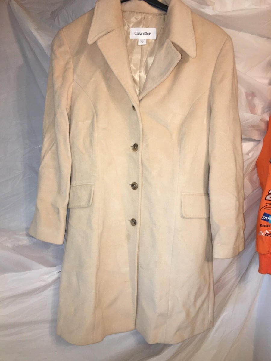 リリ Calvin Klein Single Breasted Cream Colored Angora Wool Knee Length