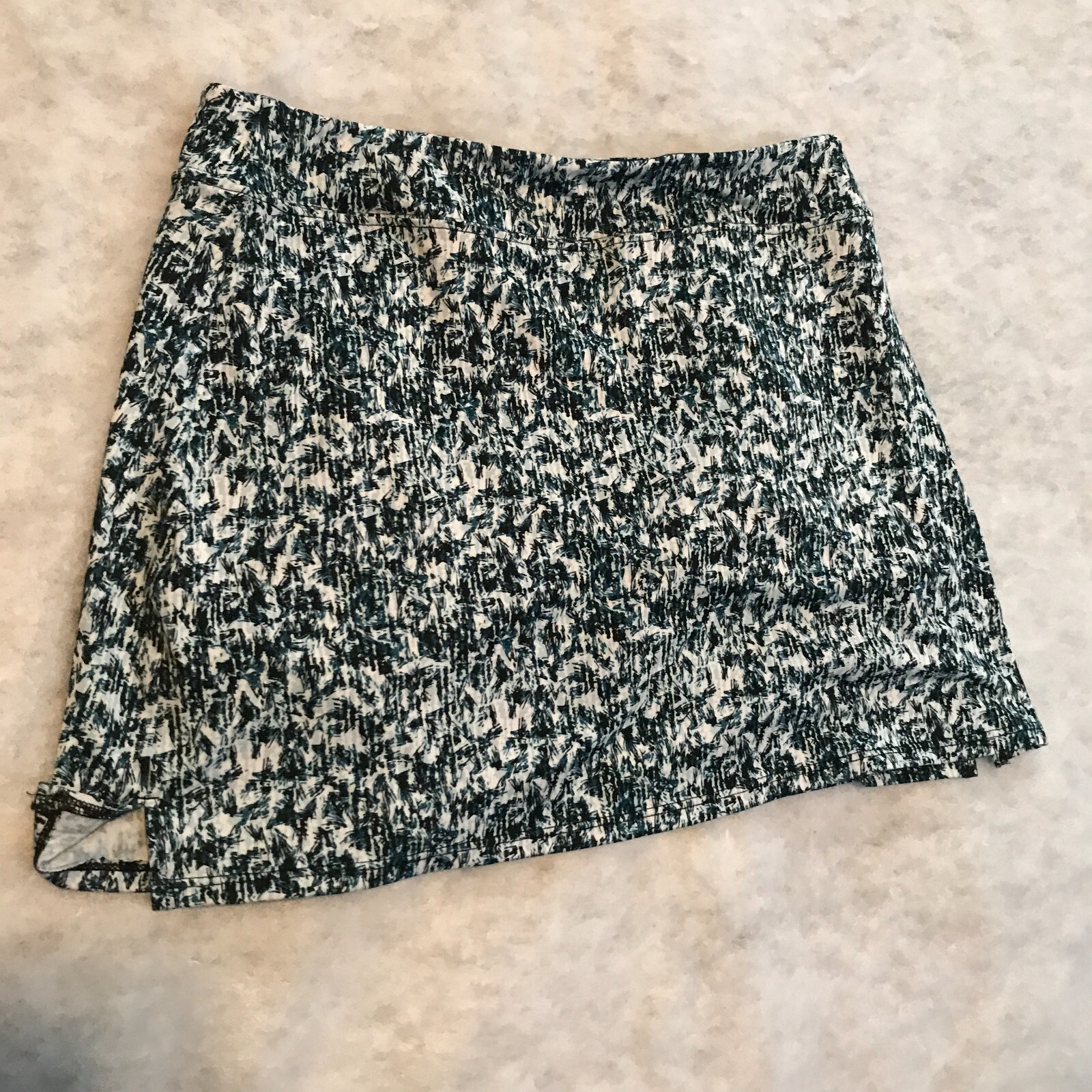 Tranquility Blue Combo Pattern Athleisure Fitness… - image 9