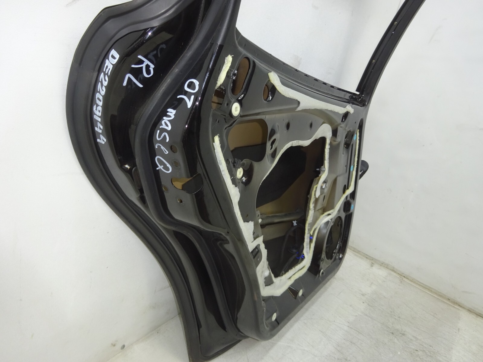 2005-2008 Maserati Quattroporte Rear Left Door Shell Panel Black OEM DE2209144