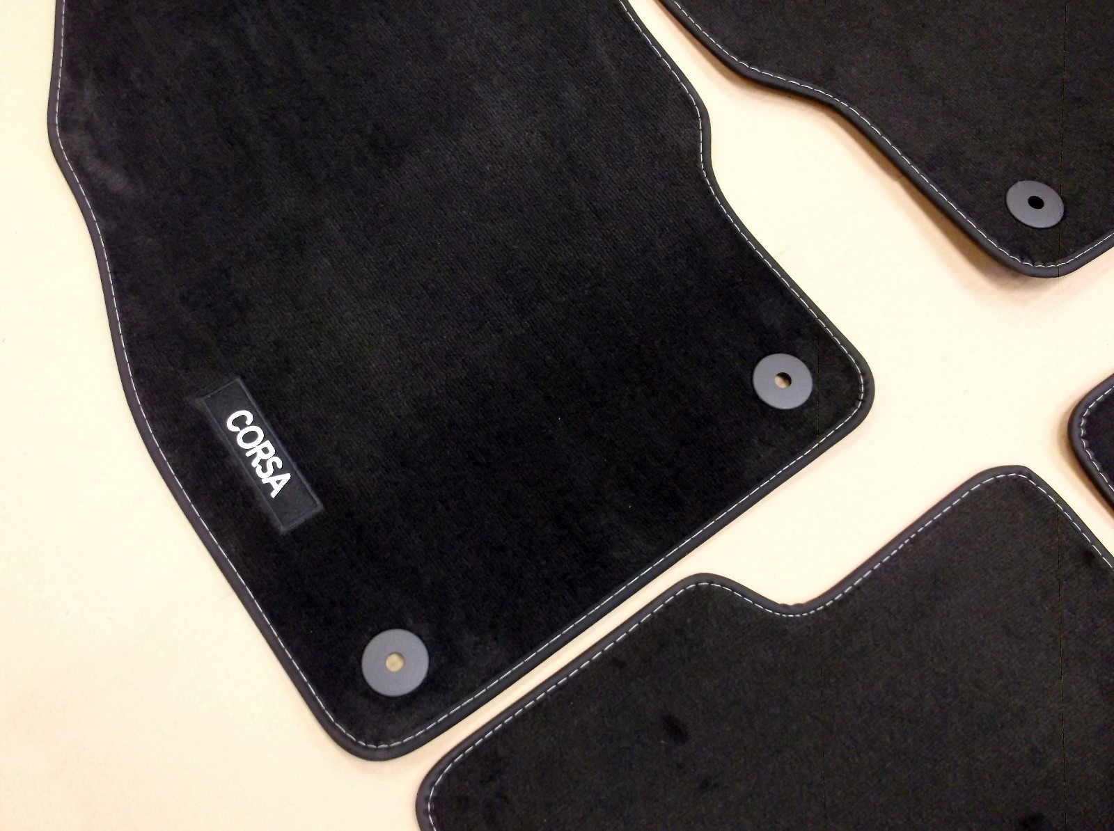 New Genuine Vauxhall Corsa D/E Tailored Velour Carpet Floor Mats Set LGBVAS0389 eBay