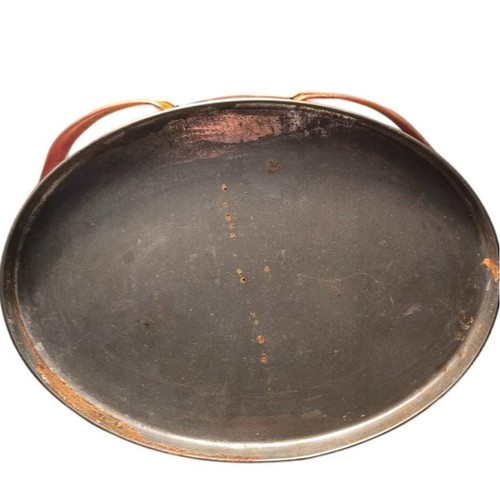 Vintage sewing tin Amish theme Red Metal Oval w/ Handles PA Dutch Folk Art - Picture 10 of 10
