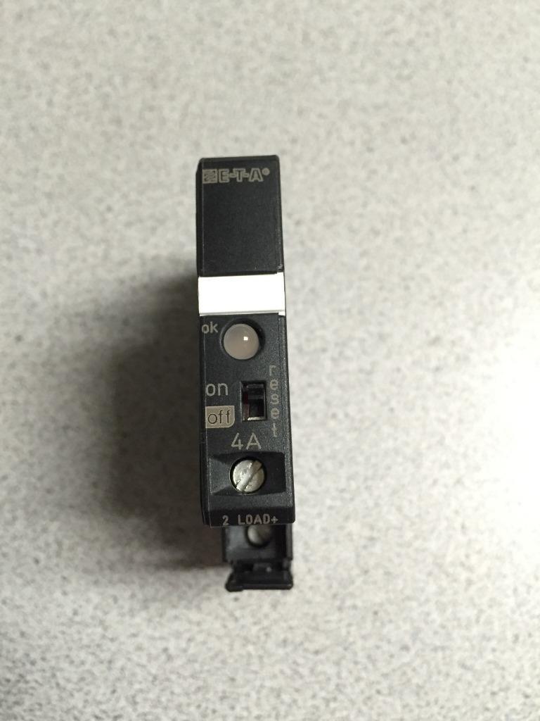 Lot De 5 Disjoncteurs électroniques ETA ESX10-TD-101 DC24V 2/4/6A - Occasion Parfaite état