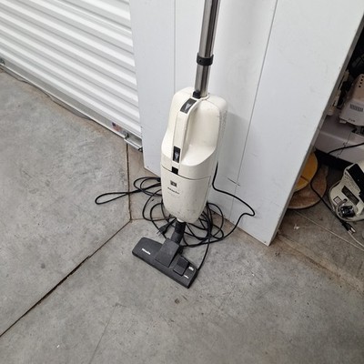 Miele S148 Original Broom Stick Upright Vacuum Cleaner - Used ++ OEM BAGS!! WOW