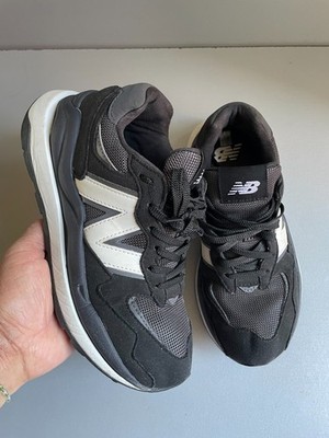 Junior Unisex New Balance 57/40 Schwarz Weiß Sneaker UK 3 EUR 35,5