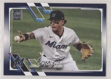 2021 Topps Royal Blue Isan Diaz #364 2k3