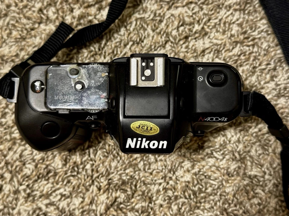 Nikon N4004s AF 35mm SLR Film Camera 35-80mm Lens-Film Tested & Working!! - Image 2 of 4