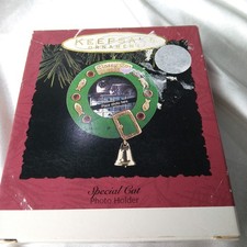 HALLMARK KEEPSAKE ORNAMENT SPECIAL CAT PHOTO FRAME 1993
