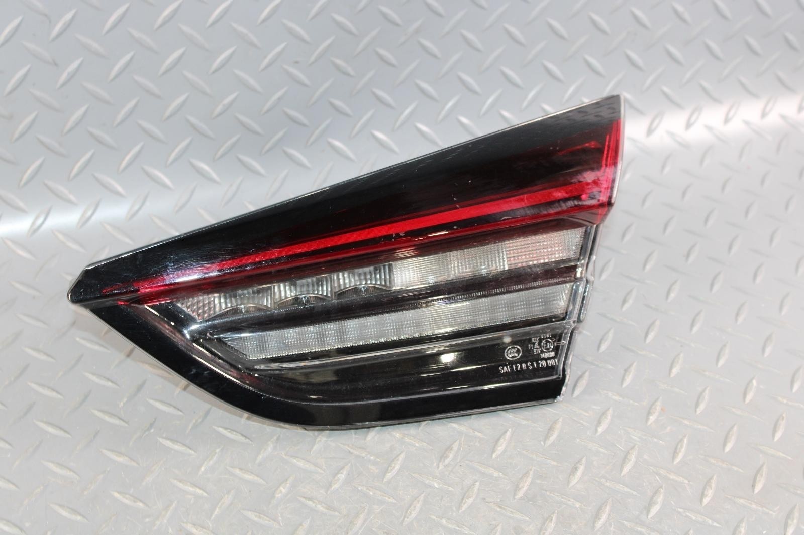 Maserati Quattroporte 2020-2024 Right Tail light