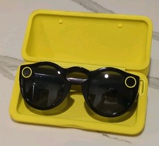 Snapchat Spectacles and Case Gen 1 HD Smart Glasses Black (No Charger) 