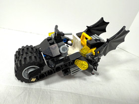 LEGO Batman set# 7886 - Batcycle & Harley Quinn's Hammer Truck - 100% complete!
