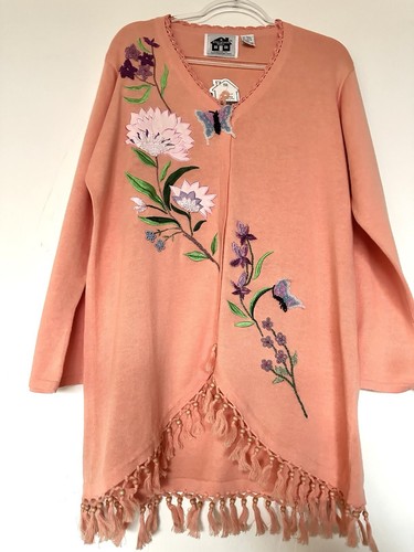 Storybook Knits NWT Beaded Tassel Coral Tunic Sweater Flowers Butterfly Size L - Picture 4 of 10