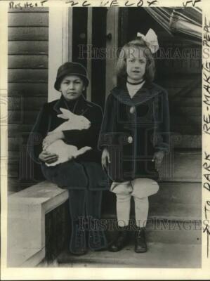 Press Photo Actor Robert Young at 8-years-old with sister Arnett and ...