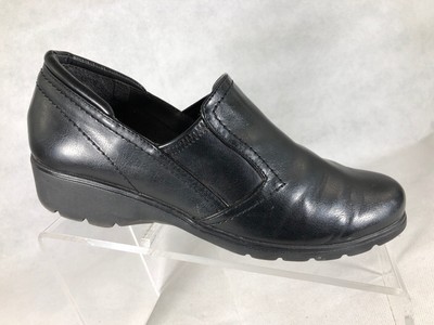 aerosoles black loafers