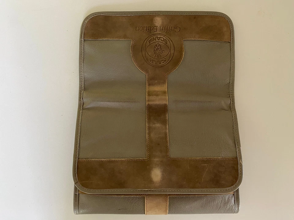 SAAB 1992 9000 CD edición Griffin manual del propietario con contenido original y tarjeta Foto 4 de 4