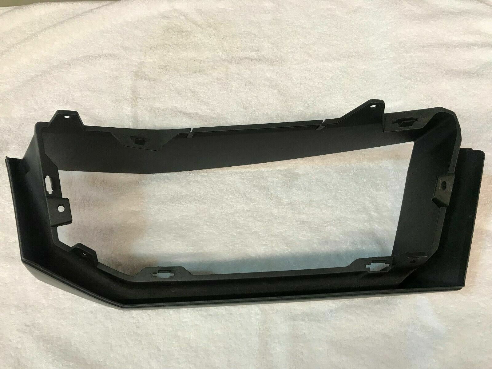 LAMBORGHINI AVENTADOR REAR PASSENGER RIGHT RH BUMPER GRILL MOUNT OEM 470807834