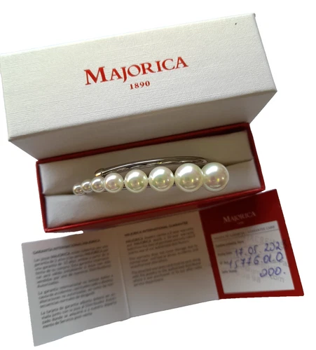 Majorica 1890 Pearl Bangle Bracelet Silver Metal Boxed With Authenticity Card