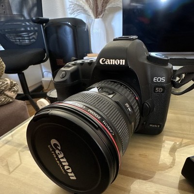 Canon EOS 5D Mark II DSLR-Kamera schwarz mit EF 17-40mm 1:4 L USM  