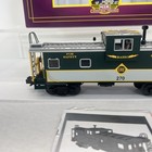 Picture 4 of 18