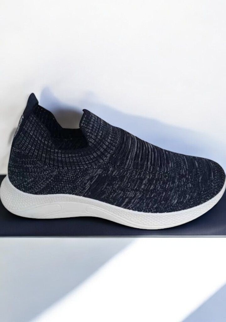 Members Only Light Weight Breathable Sneakers Navy Mens 10  display picture 2