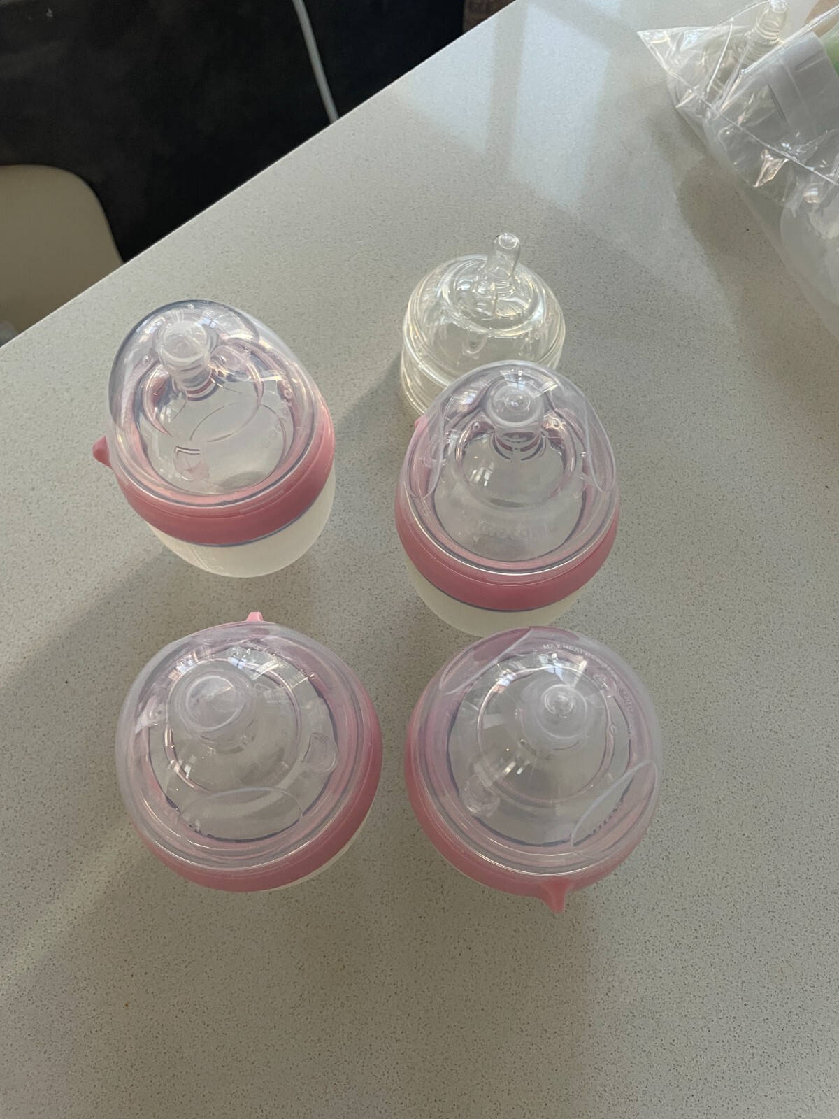 Como Tomo Baby Bottle Bundle BPA Free Used  5 Ounce Bottles