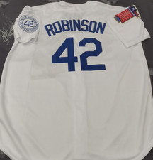 Jackie Robinson, Lou Gehrig and Jim Thorpe Part of Legends Deal for Panini 17