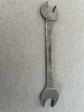 Vintage metric 17mm/18mm open-ended spanner by famous maker KING DICK