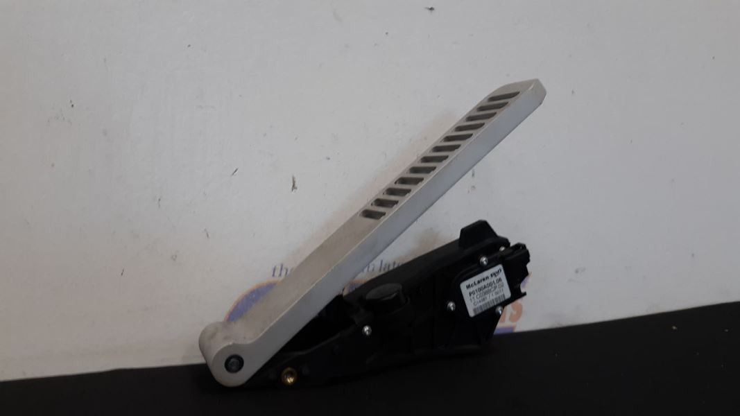 2015 MCLAREN 650S 650 OEM ACCELERATOR PEDAL ASSEMBLY 