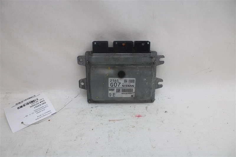 Computadora ECU ECM NISSAN MICRA VERSA 2014 14 2015 15 2016 16 BEM332300A2 1161057 Foto 2 de 4