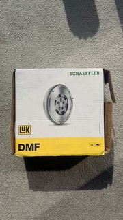 Schaeffler LuK Dual Mass Flywheel DMF 415 0472 10 Vauxhall Astra Corsa Meriva