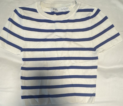 Zara Women s White/Blue Striped Crew Neck Short Sleeve Knit Cotton T-Shirt, S