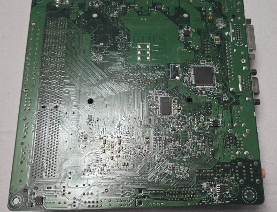 PEGATRON IPX41-R3 rev1.01 SKT775 Motherboard E6600 CPU 2GB DDR3 w/IOP SN3012A997 - Image 3 of 4