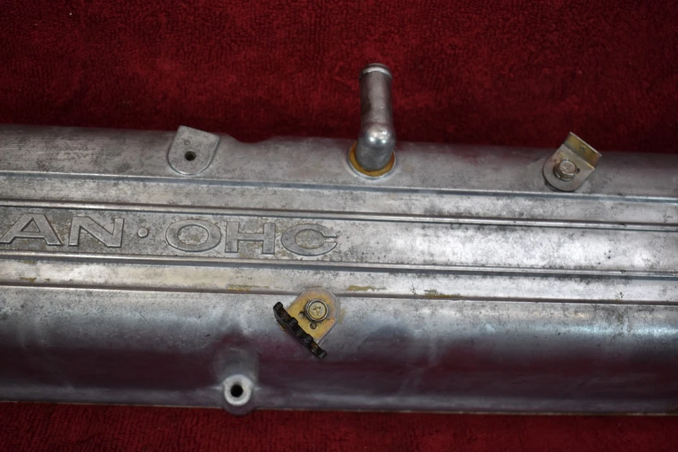 71-83 Datsun 240Z 260Z 280Z 280ZX valve rocker cover OEM used - Изображение 3 из 4