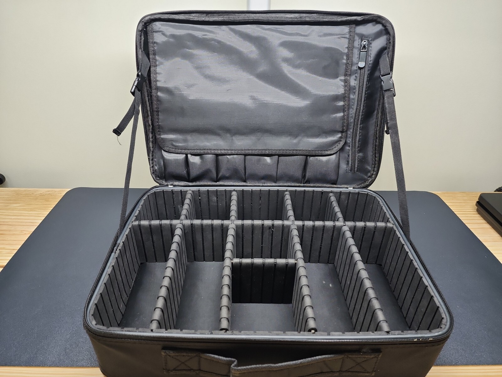 Makeup Bag Game Tabletop Portable Card Game Case Custom Storage Organizer Size L-image