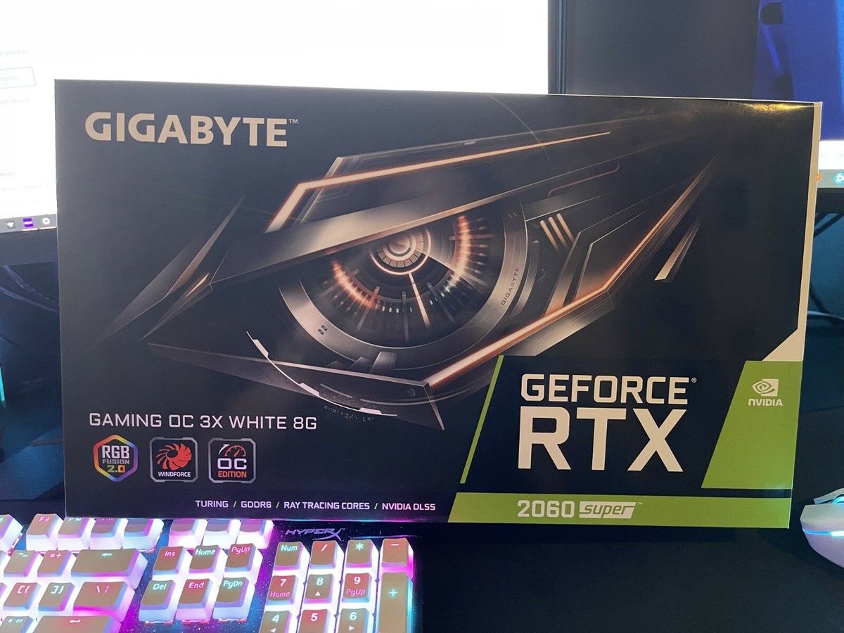 GIGABYTE RTX 2060 Super 8GB ホワイト U7c13c9146ce8422e8b5c10438b19b